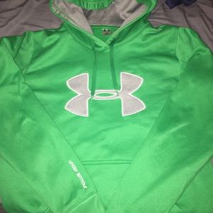 Men’s Underarmour Sweatshirt